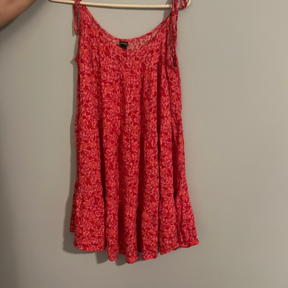 Wild Fable spaghetti tie strap floral dress